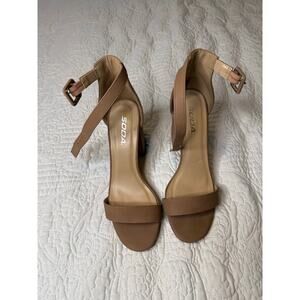 Soda women’s 7.5 Tan Neutral Ankle Strap Block heels